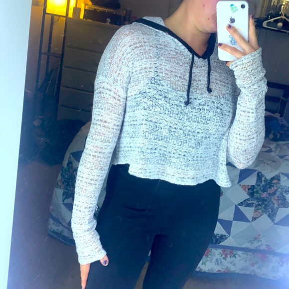 Crop hoodie - Picture 1 of 1